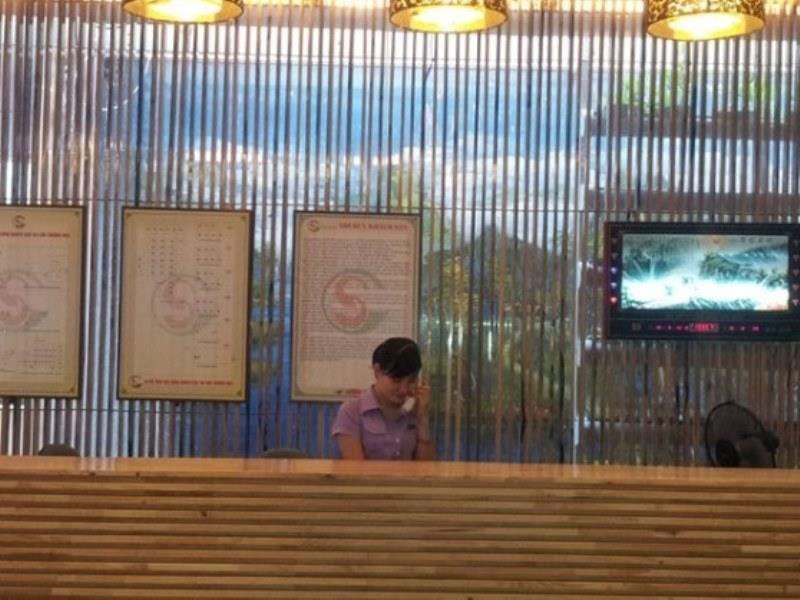 Khach San Thuong Mai Hotel Yen Thinh Екстериор снимка