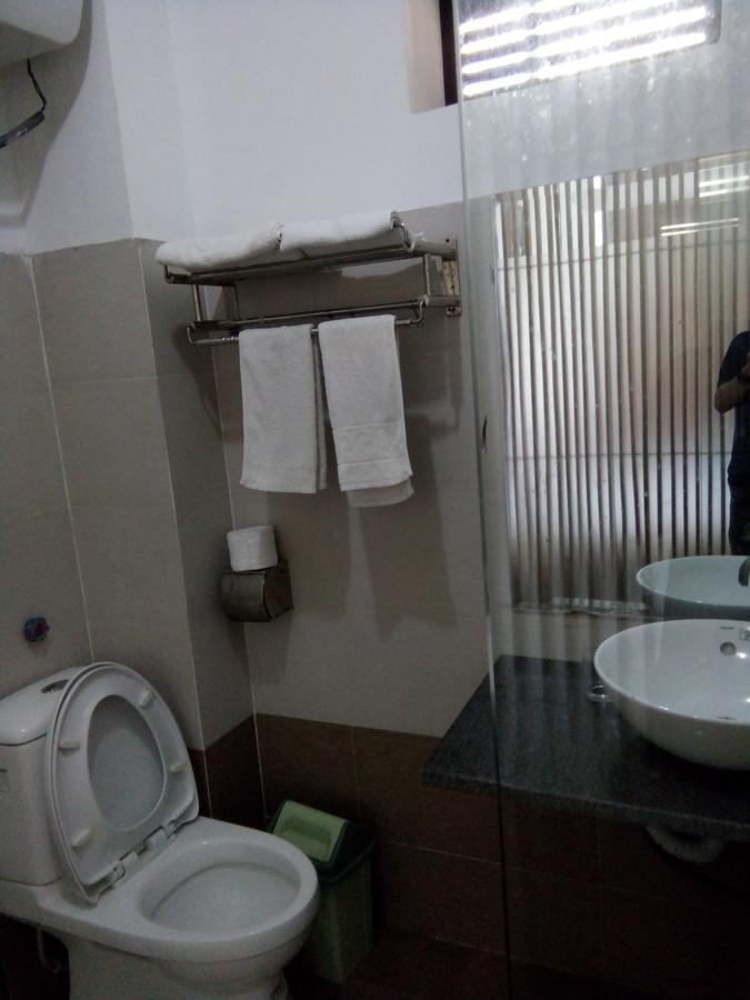 Khach San Thuong Mai Hotel Yen Thinh Екстериор снимка