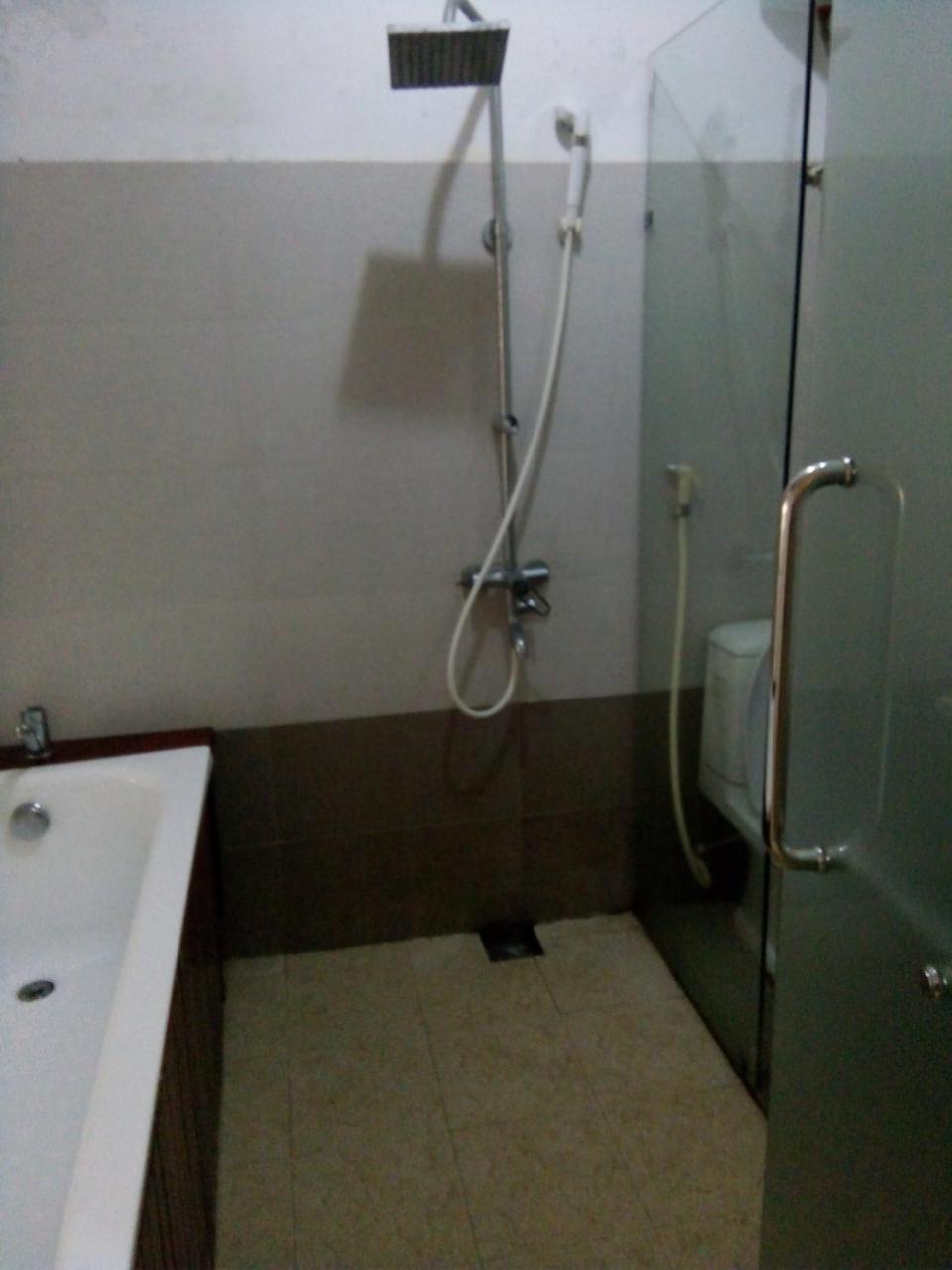 Khach San Thuong Mai Hotel Yen Thinh Екстериор снимка