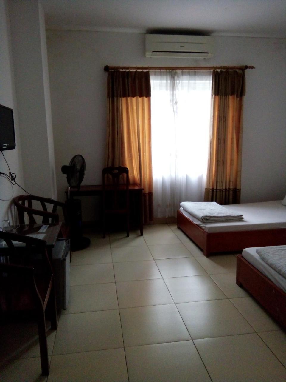 Khach San Thuong Mai Hotel Yen Thinh Екстериор снимка